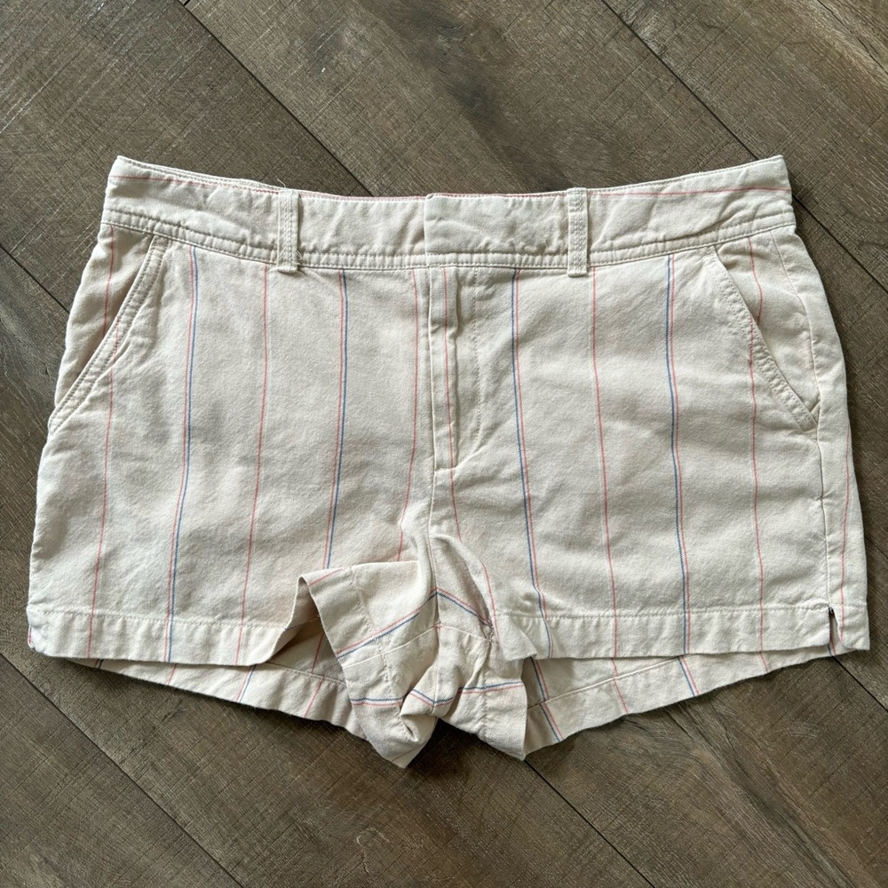 Gap Women's City Shorts Cream with Stripes Size 10